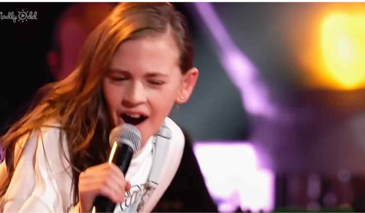 amazing-11-year-old-makes-the-voice-coaches-all-turn-within-seconds-news